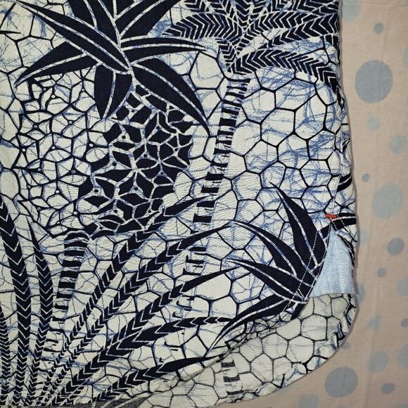 Tommy Hilfiger cotton navy pineapple  button up - Picture 7 of 7